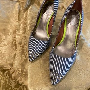 Blue stripe Rachel Roy heels